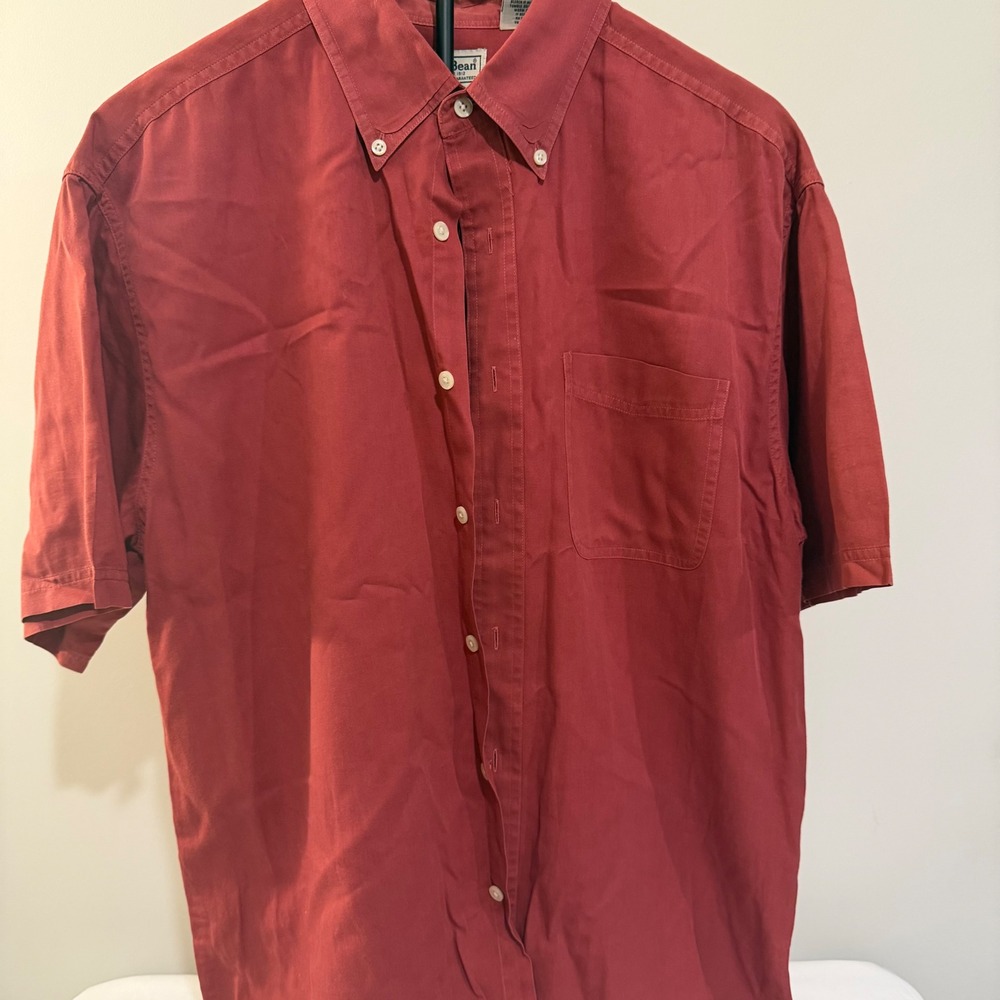 Vintage L.L.Bean Men's M Red Short Sleeve Button Down Shirt 100% Cotton